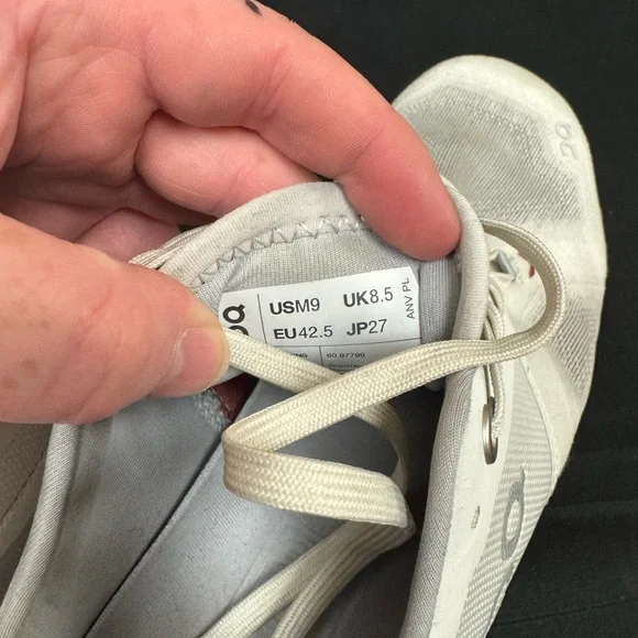 On Running Cloud X 3 - M9 - Picture 8 of 8